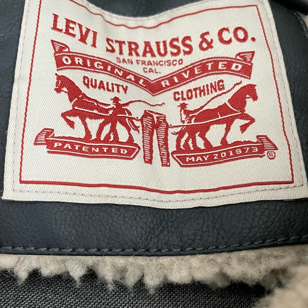 Levi navy blue jacket brand new